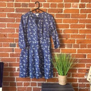 Gap Dress 3/4 Sleeve Pleated Front Side Zip Blue Floral Size 6